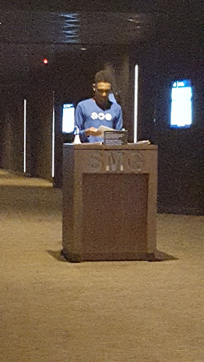 Movie Theater «Studio Movie Grill», reviews and photos, 12332 University Mall Ct, Tampa, FL 33612, USA