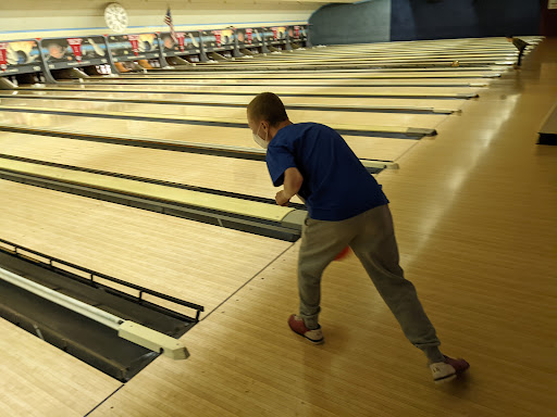 Bowling Alley «Maplewood Lanes», reviews and photos, 830 Woodland Dr E, Saline, MI 48176, USA