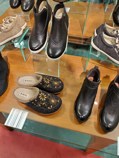 Department Store «Von Maur», reviews and photos, 1530 Polaris Pkwy, Columbus, OH 43240, USA