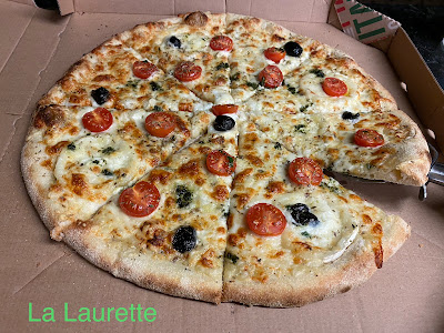 Héléna pizza à Saint-Maximin-la-Sainte-Baume