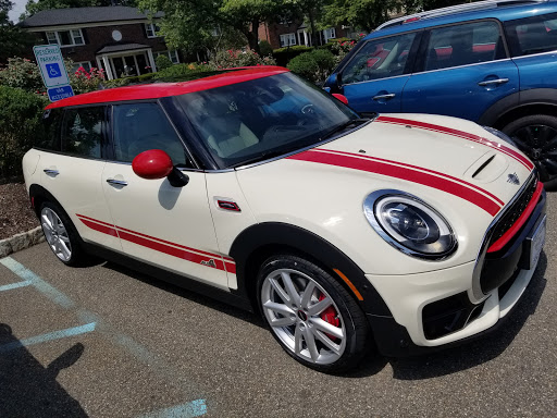 Car Dealer «Morristown Mini», reviews and photos, 198 Madison Ave, Morristown, NJ 07960, USA