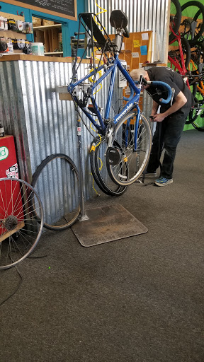 Bicycle Store «Silverdale Cyclery», reviews and photos, 9242 Silverdale Way NW, Silverdale, WA 98383, USA