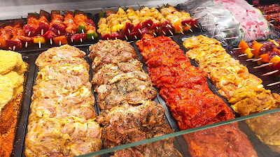 Cara market(Regal market) à Bron