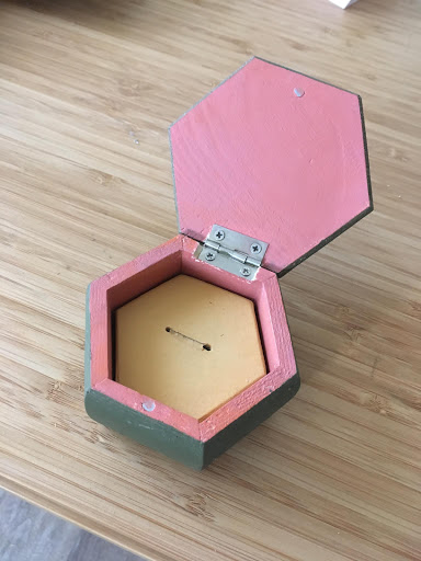 Used Furniture Store «knot too shabby», reviews and photos, 177 N Glendora Ave, Glendora, CA 91741, USA