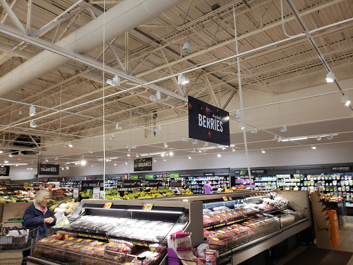 Grocery Store «Giant Food Stores», reviews and photos, Leithsville Rd Leithsville Rd, Hellertown, PA 18055, USA