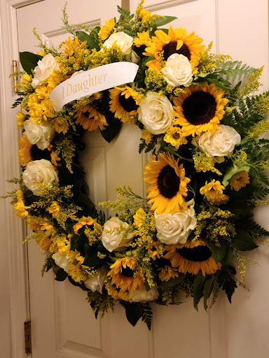 Florist «Flowers By Albert», reviews and photos, 521 Merrimack St, Lowell, MA 01854, USA