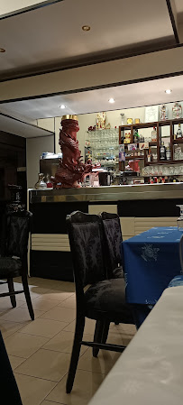 Atmosphère du Restaurant Le Lion De Chine à Menton - n°3
