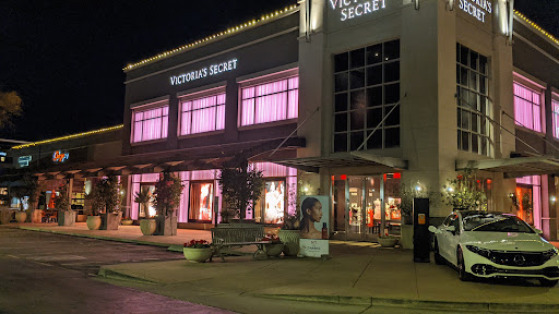 Shopping Mall «Kierland Commons», reviews and photos, 15205 N Kierland Blvd #150, Scottsdale, AZ 85254, USA