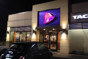 Taco Bell image