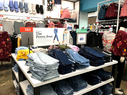 Clothing Store «Old Navy», reviews and photos, 1172 Great Mall Dr, Milpitas, CA 95035, USA