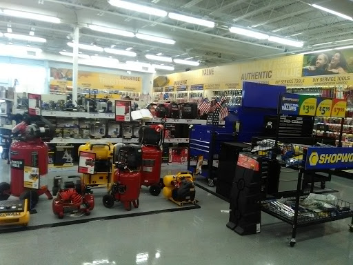 Auto Parts Store «NAPA Auto Parts - Genuine Parts Company», reviews and photos, 9250 NW 58th St, Doral, FL 33178, USA