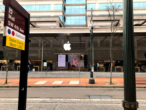Computer Store «Apple Pioneer Place», reviews and photos, 450 SW Yamhill St, Portland, OR 97204, USA