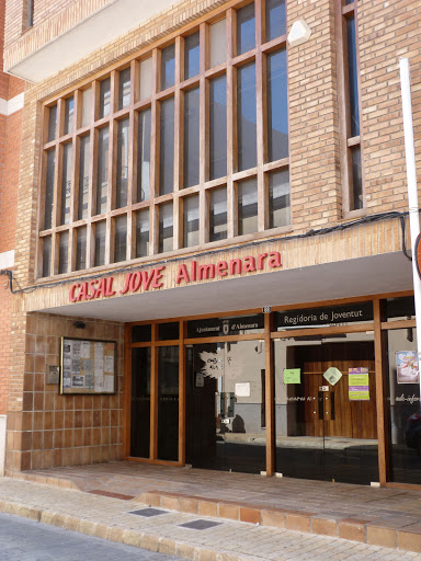 Casal Jove Almenara, Centro educativo en Almenara,Castellón