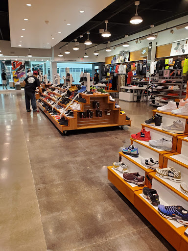 Shopping Mall «Eastland Mall», reviews and photos, 2740 Eastland 2 B, Columbus, OH 43232, USA