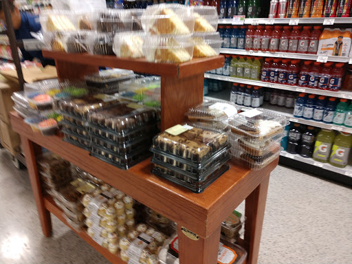 Supermarket «Publix Super Market at Oakhurst Plaza», reviews and photos, 9201 Oakhurst Rd, Seminole, FL 33776, USA