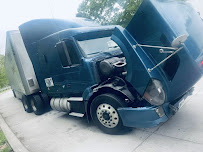 Quality Truck & Trailer Repair - Photo 3 - Car repair in , Louisville