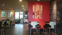 Atmosphère du Restauration rapide McDonald's à Montpon-Ménestérol - n°14