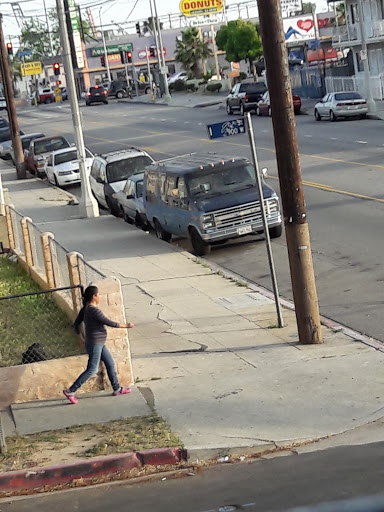 Ice Cream Shop «Boston Cream Doughnut», reviews and photos, 1009 W Anaheim St, Wilmington, CA 90744, USA