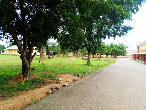 Government Secondary School Life Camp, Olu Awotesu St, Utako, Abuja, Nigeria, High School, state Federal Capital Territory