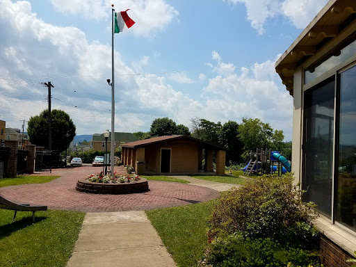 Tourist Attraction «Northside park carousel», reviews and photos, 202 Oak Hill Ave, Endicott, NY 13760, USA