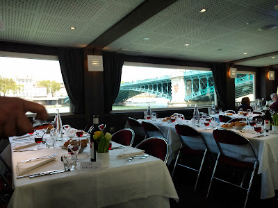 Bateau restaurant Hermès (Croisières restaurant à Lyon) à Lyon