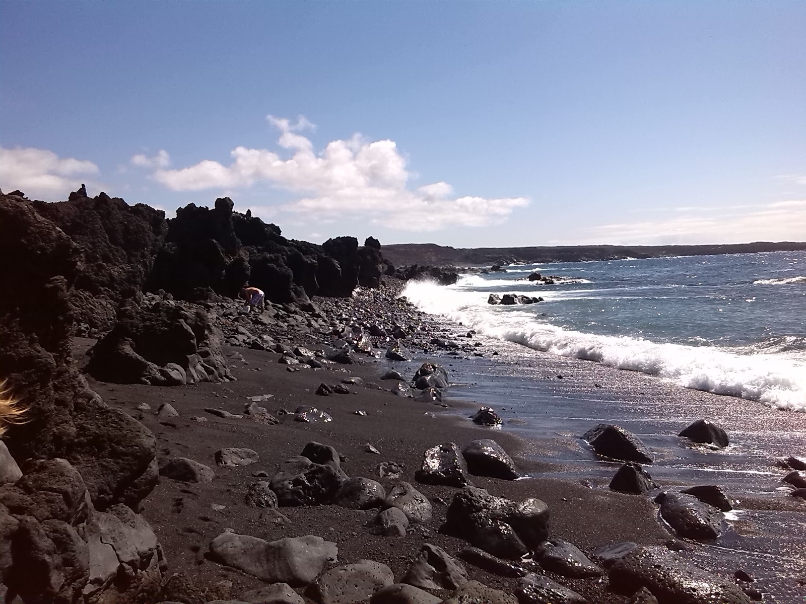 Playa de Cho Gregorio的照片 带有蓝色纯水表面