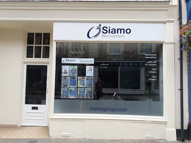 Reviews of Siamo Recruitment Northampton in Northampton - Employment agency