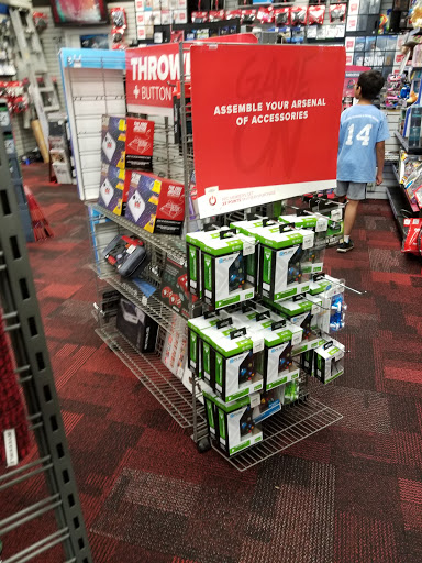 Video Game Store «GameStop», reviews and photos, 1079 Beaver Creek Commons Dr, Apex, NC 27502, USA