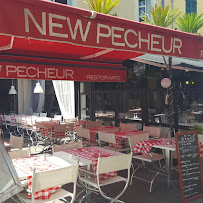 Atmosphère du Restaurant de spécialités à base de poisson-pêcheur New Pecheur à Antibes - n°4