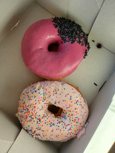 Donut Shop «Voodoo Doughnut Mile High», reviews and photos, 1520 E Colfax Ave, Denver, CO 80218, USA