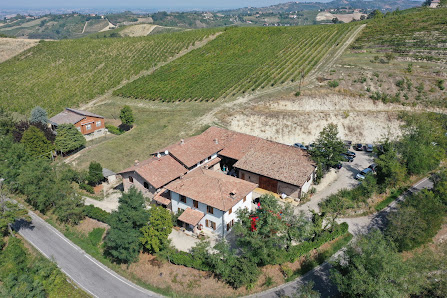 Agriturismo La Stanga & Winery in Oltrepo Pavese La Stanga, 27040 Calvignano PV, Italia