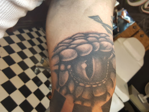 Explore small chest tattoo ideas for men, creative tattoo ideas in Maryville, available at Distinked Tattoo