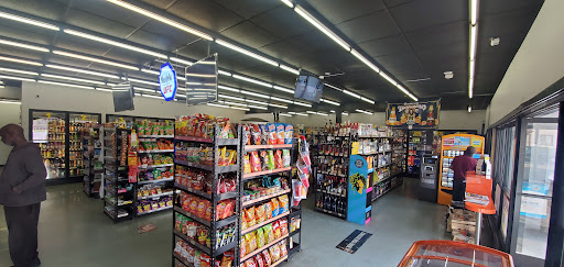 Liquor Store «Canyon City Liquor», reviews and photos, 424 W Foothill Blvd, Azusa, CA 91702, USA