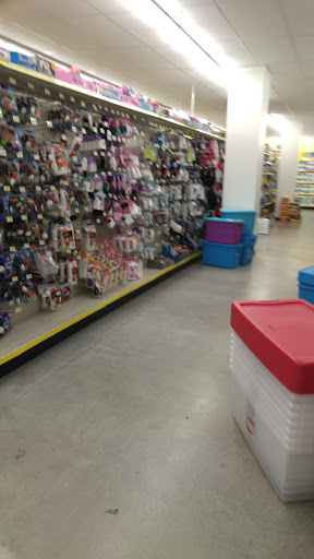 Discount Store «Dollar General», reviews and photos, 704 Garrett Rd, Upper Darby, PA 19082, USA
