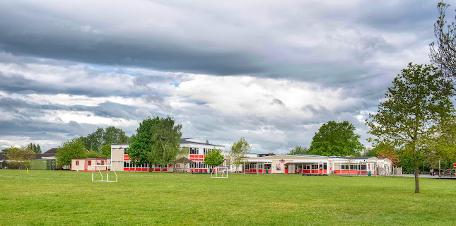 Reviews of Manor Leas Junior Academy in Lincoln - School