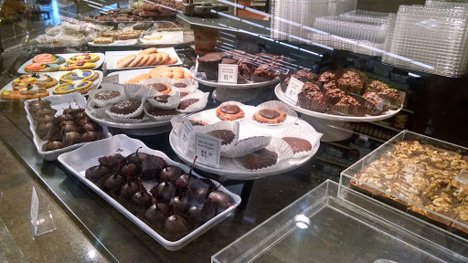 Grocery Store «Lunds & Byerlys Golden Valley», reviews and photos, 5725 Duluth St, Golden Valley, MN 55422, USA