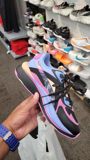 Shoe Store «Hibbett Sports», reviews and photos, 4501 S Laburnum Ave #205, Richmond, VA 23231, USA