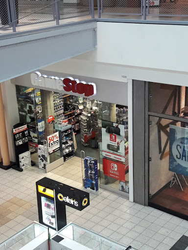 Video Game Store «GameStop», reviews and photos, 22500 Town Cir, Moreno Valley, CA 92553, USA