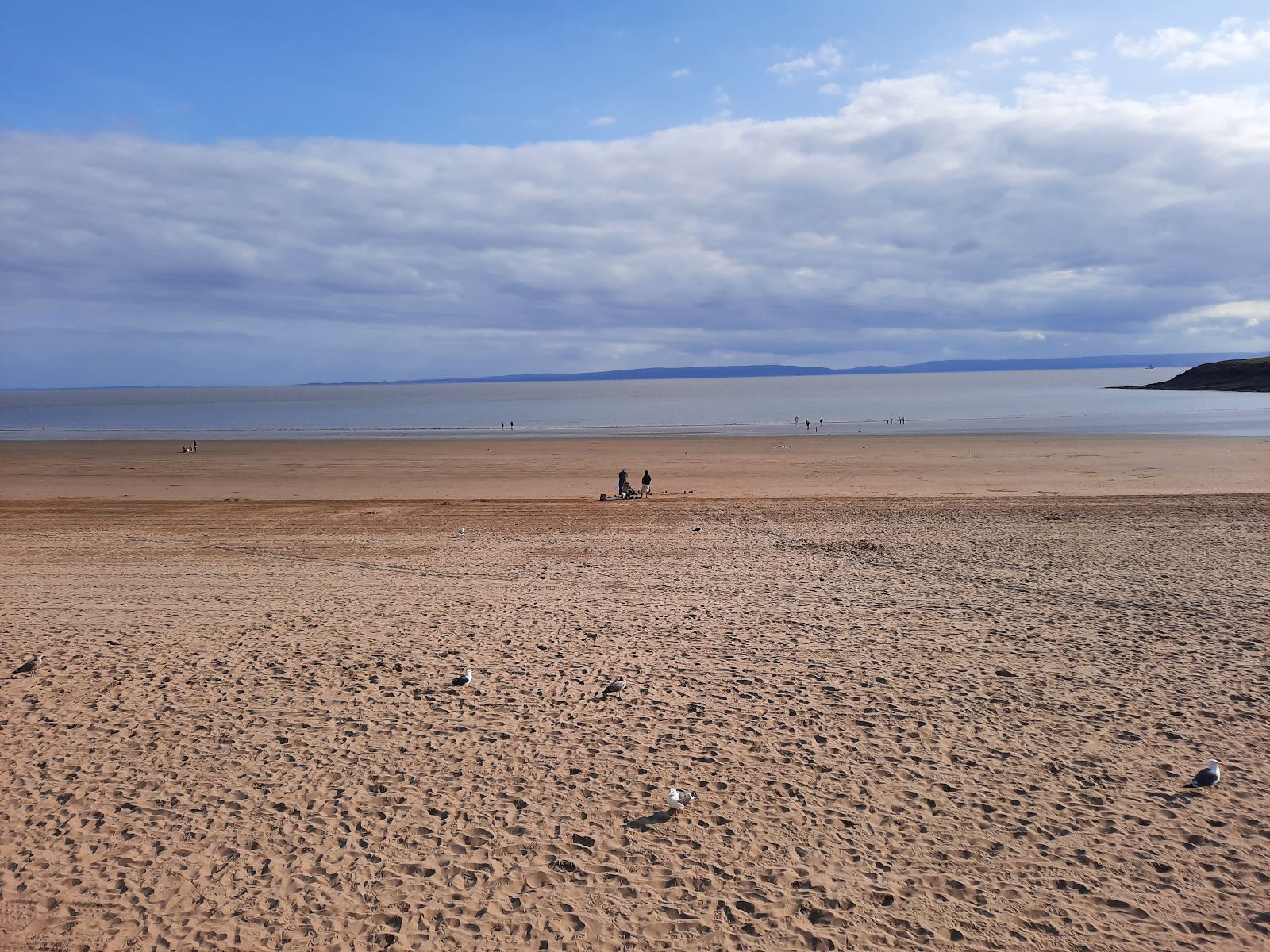 Barry Island beach photo #7