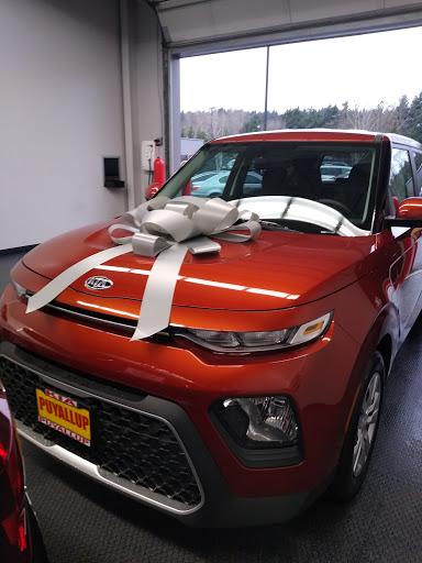Kia Dealer «Kia of Puyallup», reviews and photos, 111 Valley Ave NE, Puyallup, WA 98372, USA