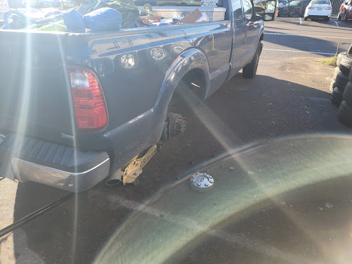 Budget Tire Co image