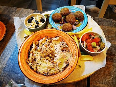 Wehummus Budapest | Mediterranean Street Food Restaurant