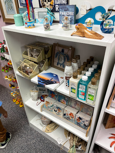 Gift Shop «Shorelines Gift Shop», reviews and photos, 109 1st St, Neptune Beach, FL 32266, USA