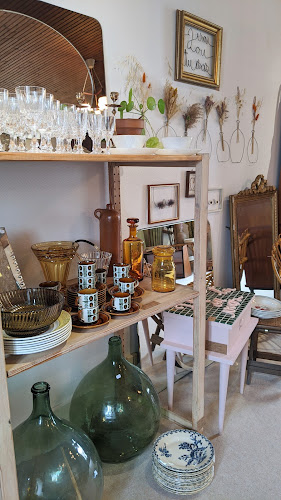 Magasin d'ameublement et de décoration Brocante Montoise Le Perrier