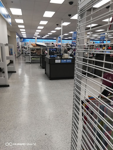 Clothing Store «Ross Dress for Less», reviews and photos, 8361 On the Mall, Buena Park, CA 90620, USA