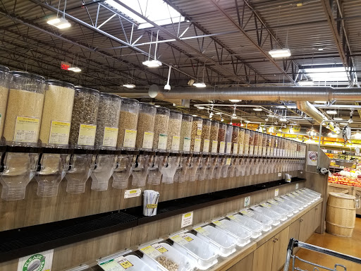 Grocery Store «Fresh Thyme Farmers Market - Kenosha», reviews and photos, 7100 Green Bay Rd, Kenosha, WI 53142, USA