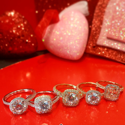 Jewelry Store «South Coast Jeweler», reviews and photos, 3723 S Bristol St, Santa Ana, CA 92704, USA