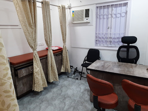 Skin And Physio Clinic - Dr Ravindra Dargainya Best Skin Specialist and Cosmetologist in Mumbai