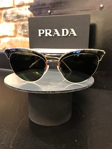 Optician «Tom Barrett Optical», reviews and photos, 5500 Greenville Ave #222, Dallas, TX 75206, USA