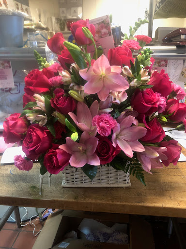 Florist «Exclusive Flowers and Gifts», reviews and photos, 9440 W Peoria Ave, Peoria, AZ 85345, USA